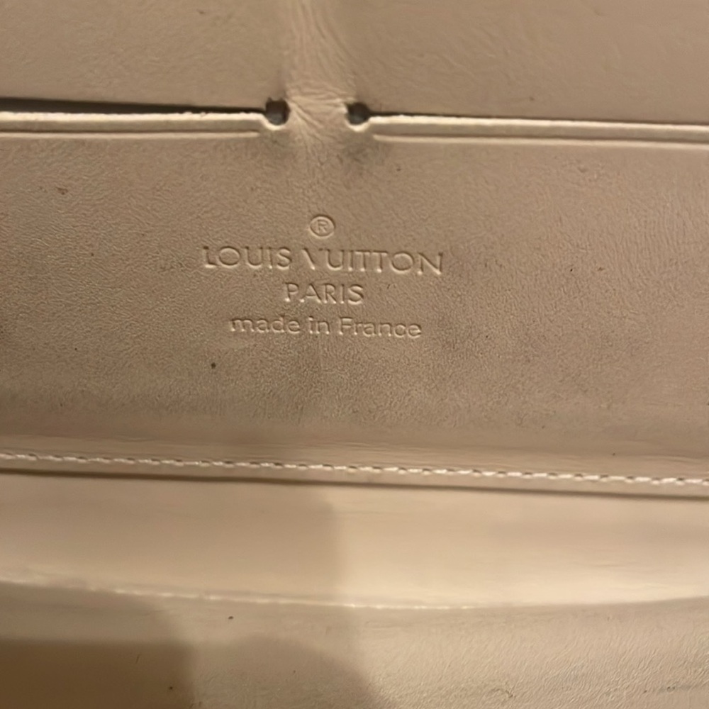 Louis Vuitton Tan Wallet with Signature Monogram - Picture 7 of 9